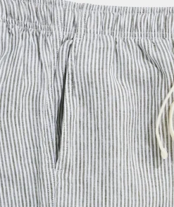 7 Inch Pull-On Linen Shorts