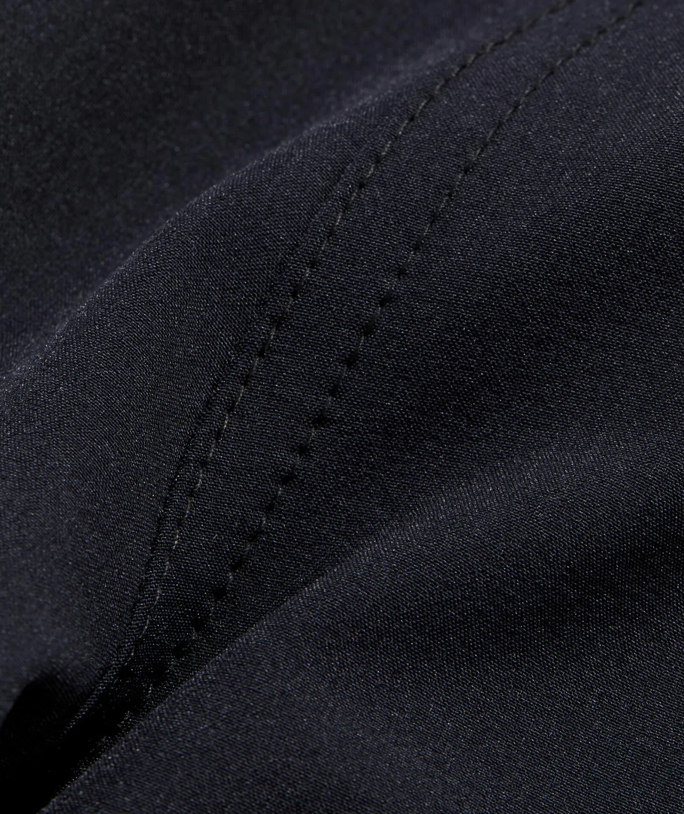 7 Inch Solid Chappy Swim Trunks