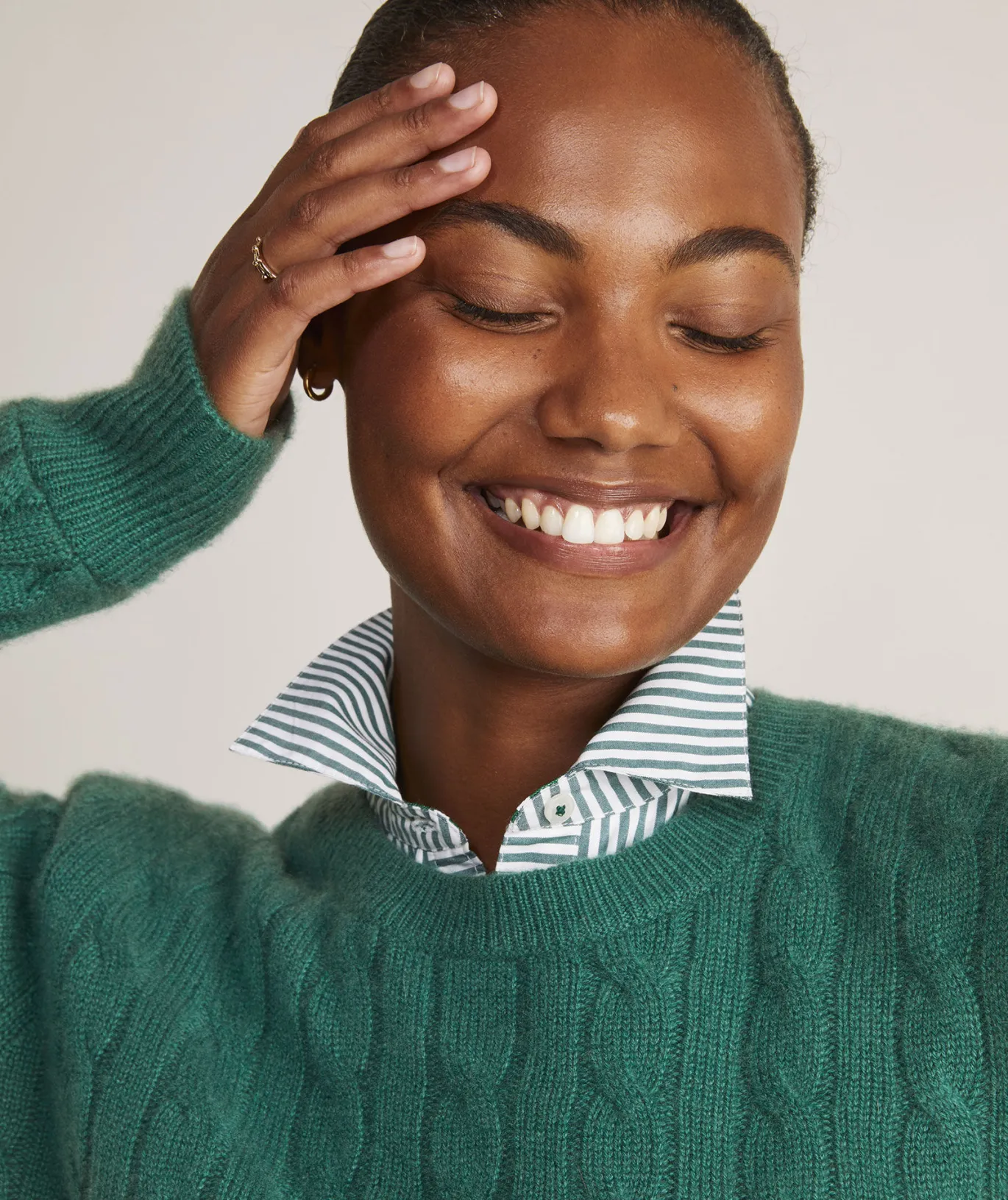 Cashmere Classic Cable Crewneck Sweater