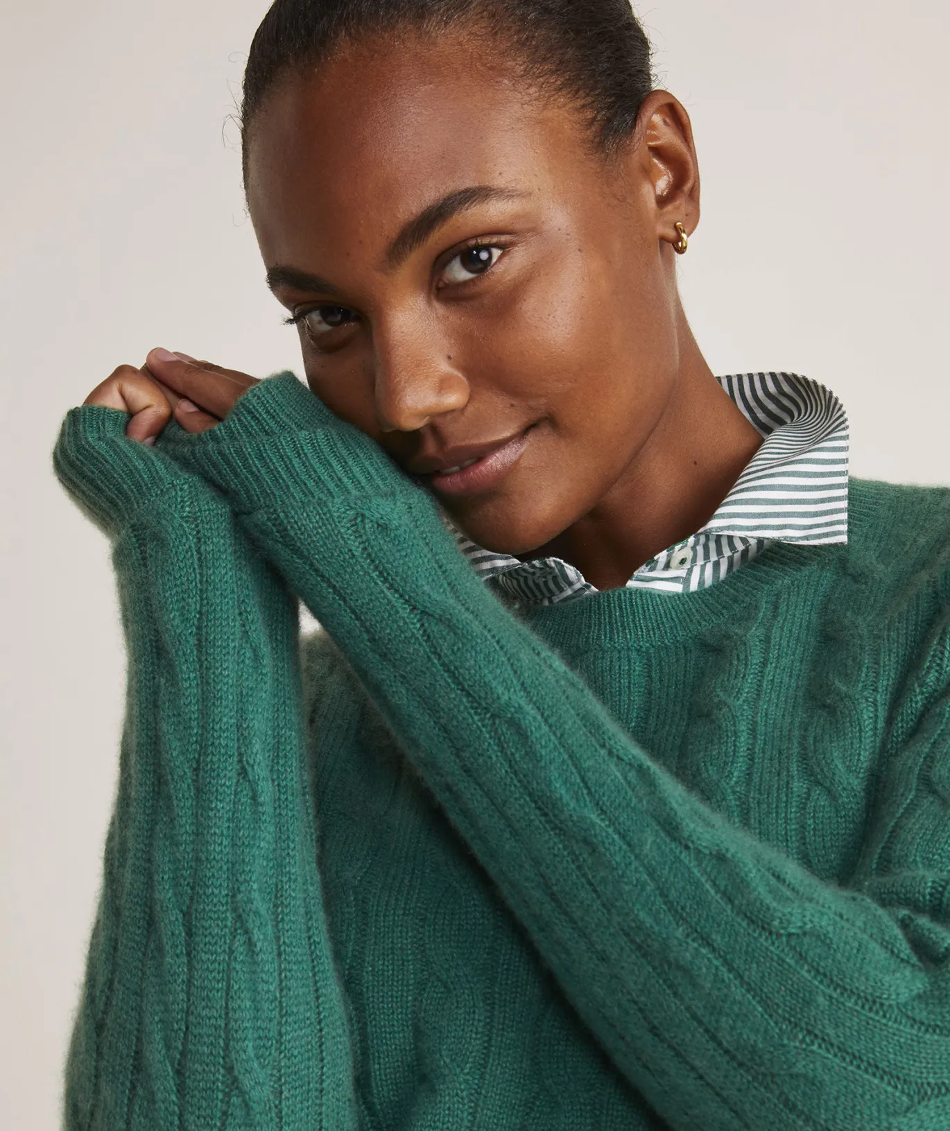 Cashmere Classic Cable Crewneck Sweater
