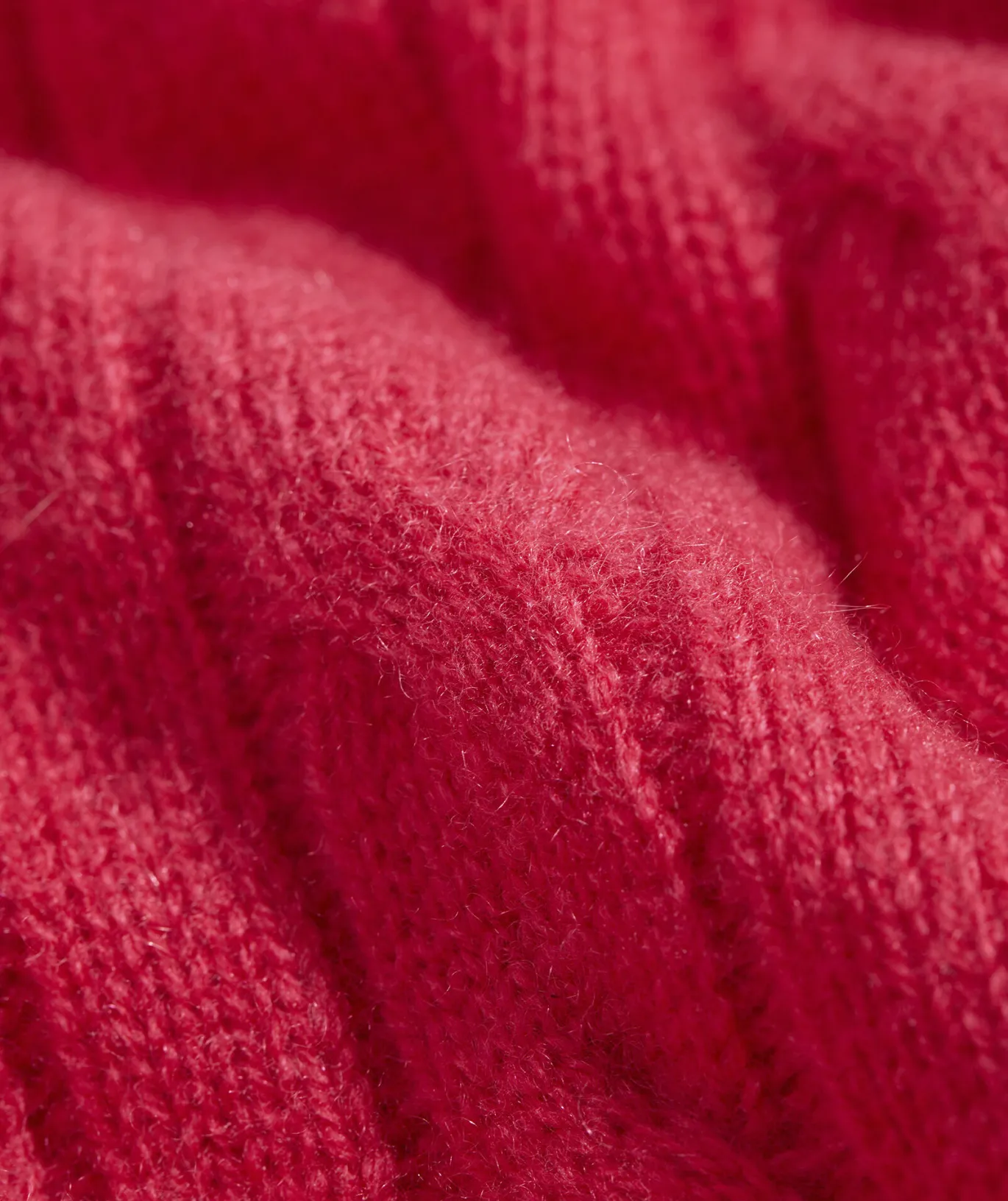 Cashmere Classic Cable Crewneck Sweater