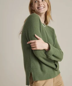 Cropped Cable V-Neck Sweater